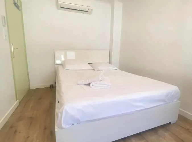 Lägenhet La Cle Maison De Ville, Clim, Wifi A La Bayore